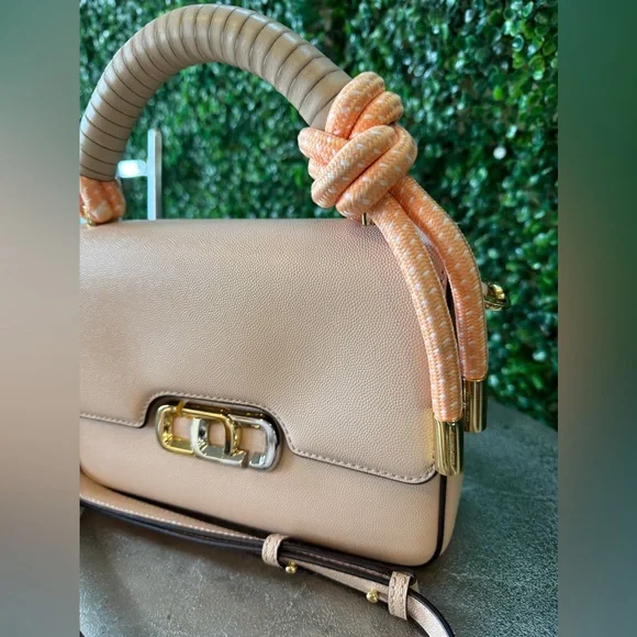 New MARC JACOBSThe J Link Twist Leather Shoulder Bag